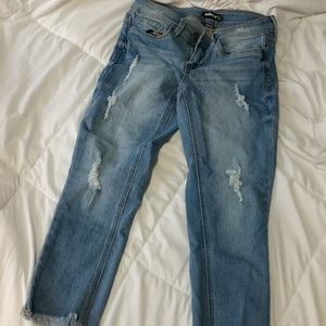 Mom type jeans